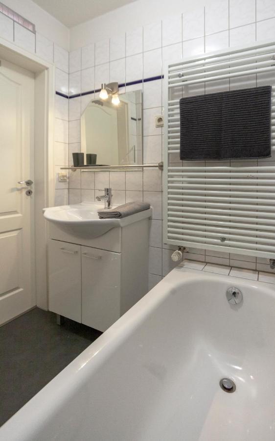 Apartment Ferienwohnung Blumenstadt Erfurt Eksteriør billede
